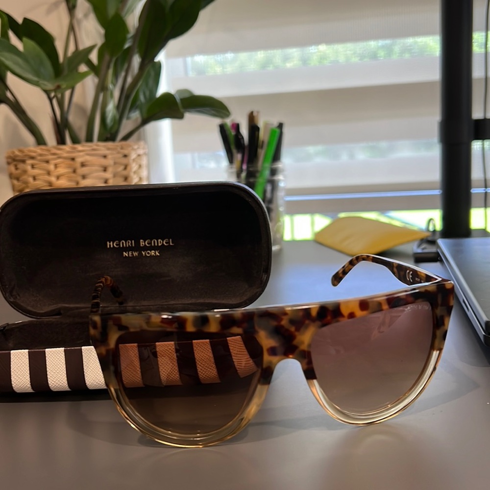 Henri Bendel Sunglasses